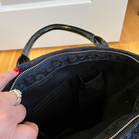 Royal Blue leopard print tote style purse - Picture 4 of 8